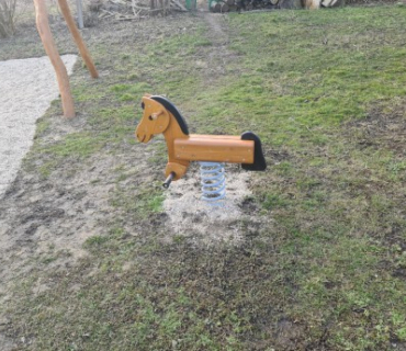Dětská hrací atrakce